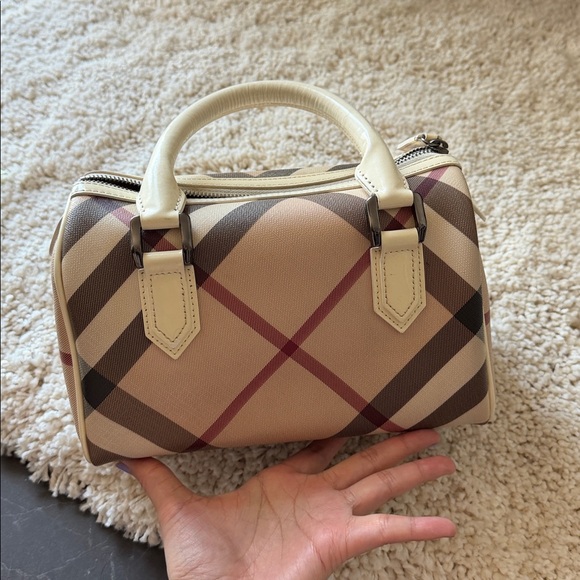 Authentic Burberry mini tote - Picture 5 of 5